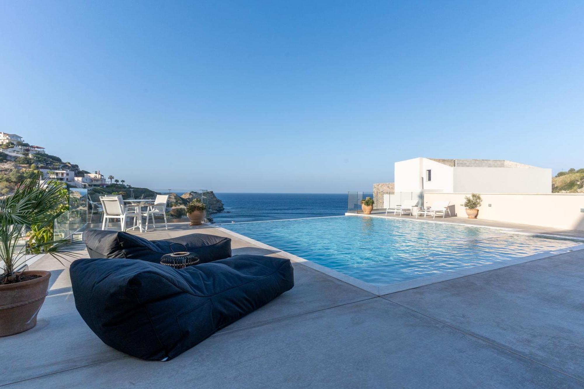 Amazing View Villa Aliki With Infinity Pool & Spa ลิกาเรีย ภายนอก รูปภาพ